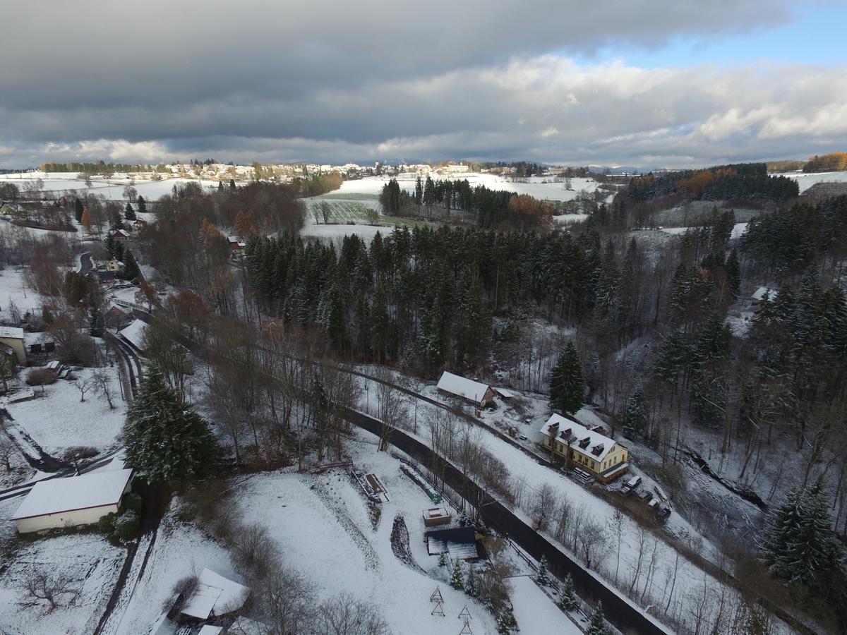 Penzion U Lípy Vysoké nad Jizerou Esterno foto
