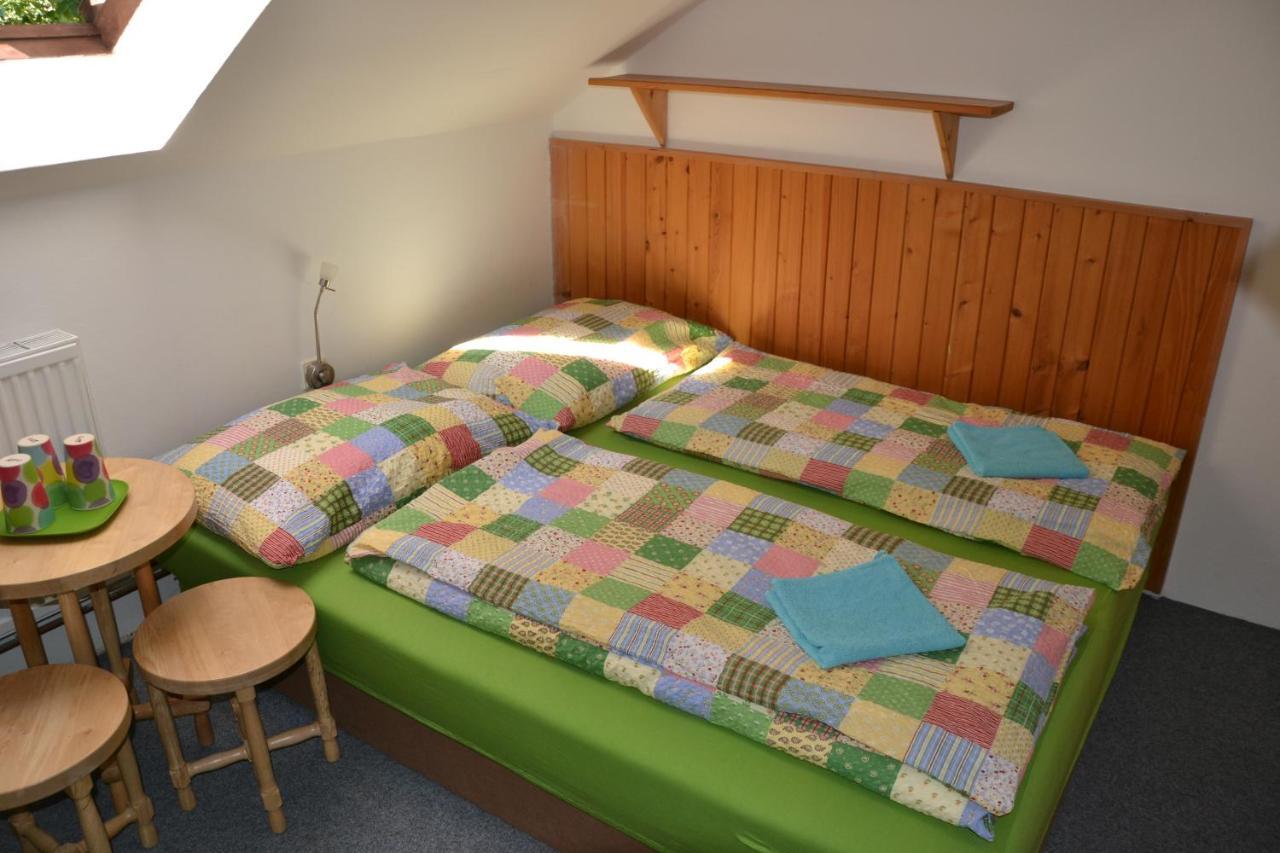 Penzion U Lípy Vysoké nad Jizerou Esterno foto